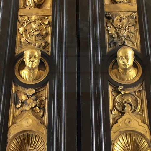 圣施洗约翰洗礼堂东面青铜门-局部