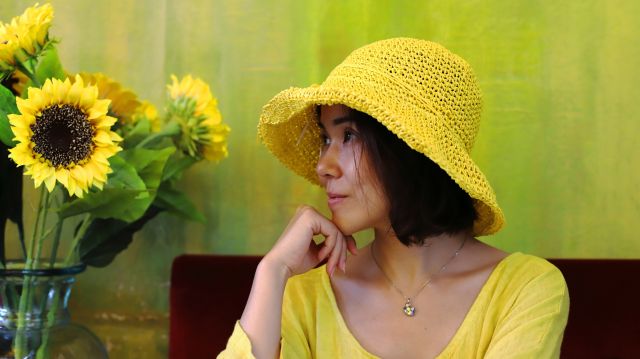 Alexia Dou au Café Van Gogh à Arles