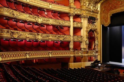 巴黎歌剧院 : 演出厅