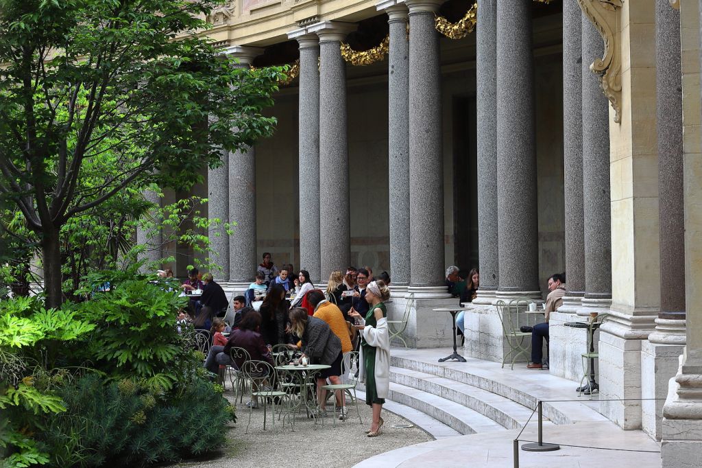 巴黎小皇宫花园咖啡厅