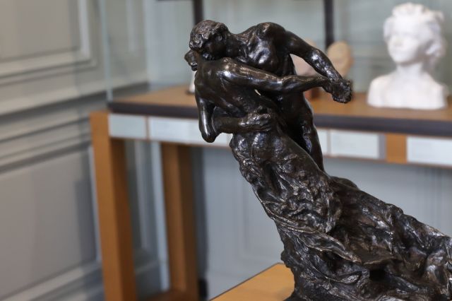 卡米耶_克洛岱尔 (1905):华尔兹