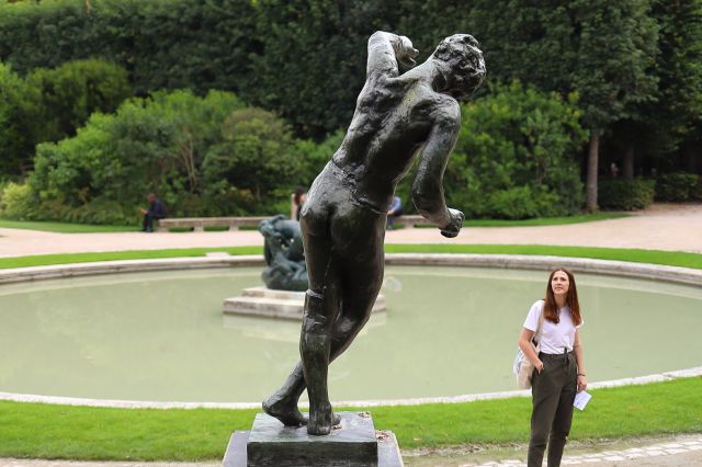 罗丹 (1902) : 永恒休息的天才